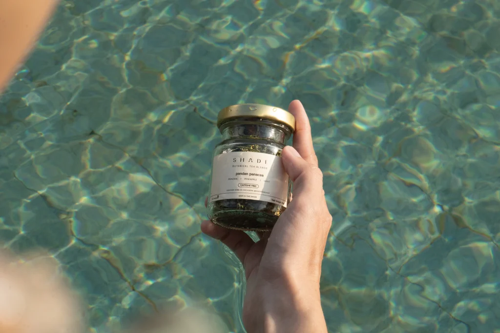 SHADE_Botanicals_-_Loose_Leaf_Tea_Blends_-_Drinking_Lifetyle_-_70_mL_Recycled_Glass_Jar_-_Pandan_Panacea_Variant