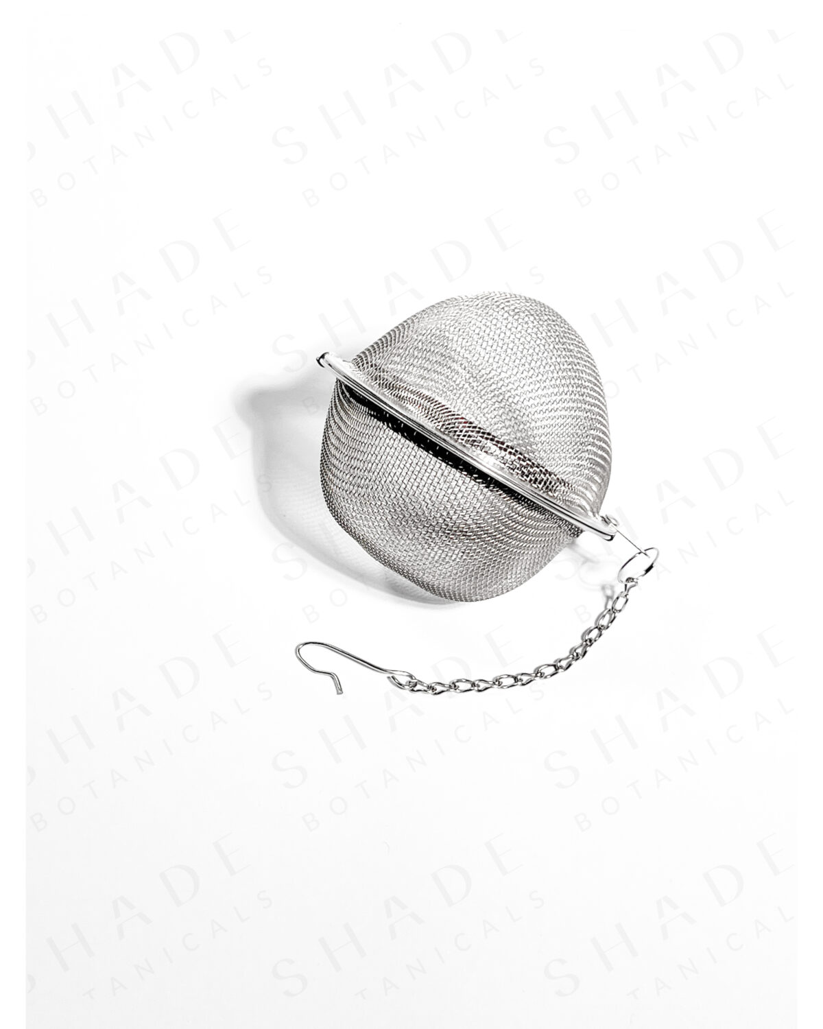 SHADE_Botanicals_-_-_Drinking_Lifetyle_-_Tea_Equipment_-_Stainless_Steel_Tea_Strainer_-_Grande_Brew_Globe