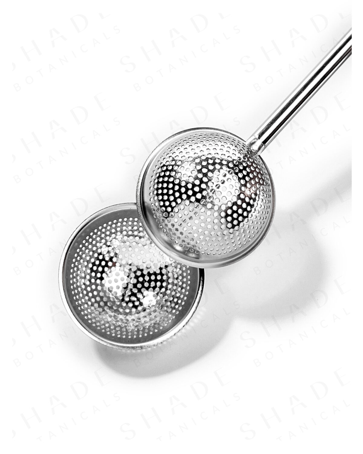 SHADE_Botanicals_-_-_Drinking_Lifetyle_-_Tea_Equipment_-_Stainless_Steel_Tea_Strainer_-_Mighty_Grip_Infuser