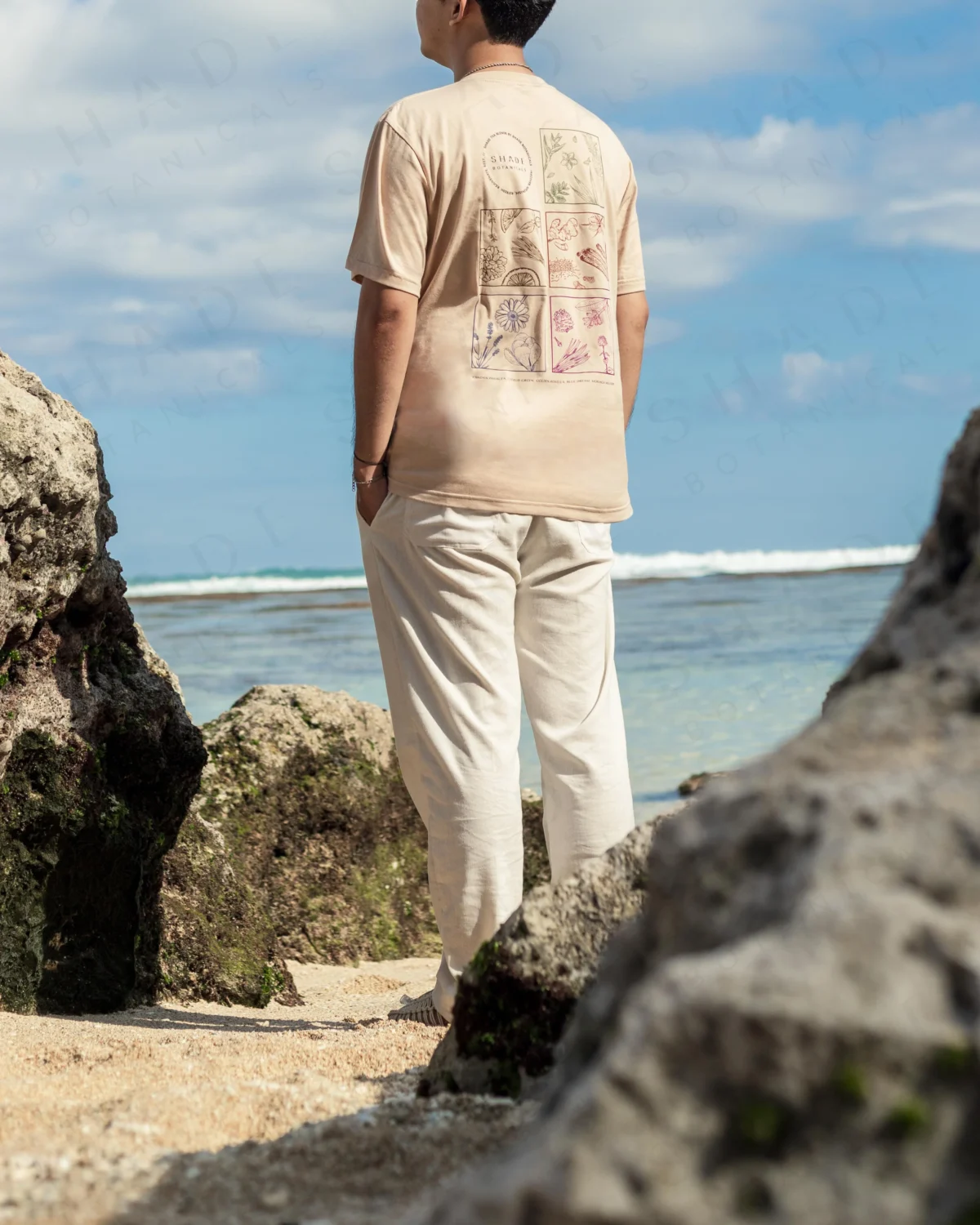 SHADE_Botanicals_-_Loose_Leaf_Tea_Blends_-_Gifts_-_Packaging_&_Gifting_-_T-Shirt_-_The_Classic_Tee