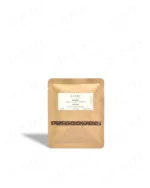 SHADE_Botanicals_-_Tea_Bag_with_Loose_Leaf_Tea_Blends_-_Drinking_Lifetyle_-_Tea-Taster_-_Blue_Dream_Variant