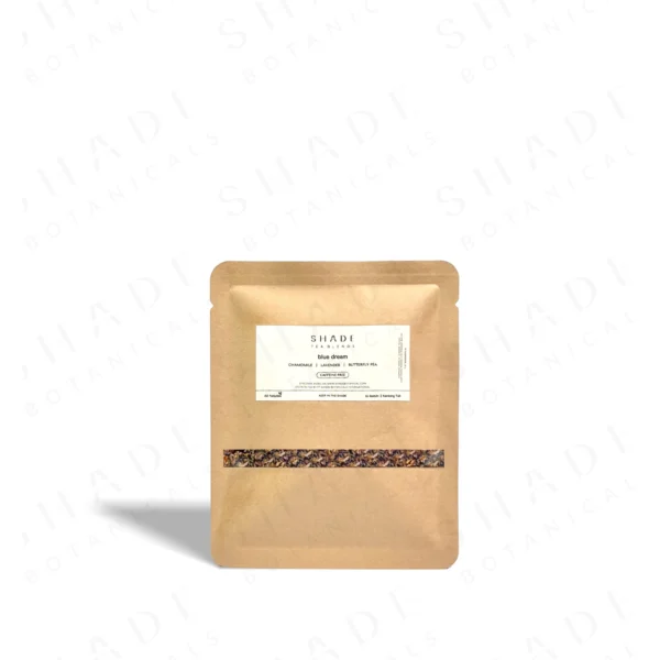 SHADE_Botanicals_-_Tea_Bag_with_Loose_Leaf_Tea_Blends_-_Drinking_Lifetyle_-_Tea-Taster_-_Blue_Dream_Variant